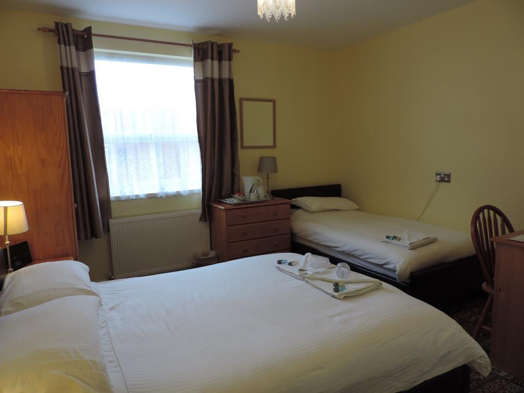 The Draytonian Hotel Blackpool Room photo